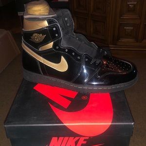 Retro 1 hi og